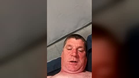 hornyman6942842 online show from July 2, 5:56 am