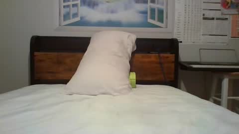 hornywetfatcock online show from July 26, 6:55 am