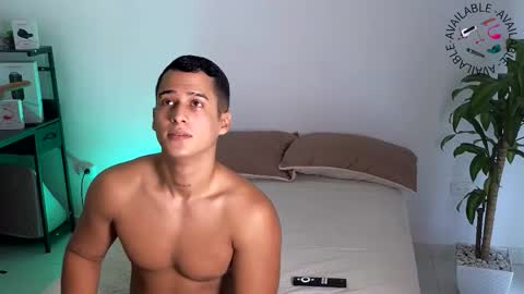 Marcus  Tatti  online show from February 3, 4:22 pm