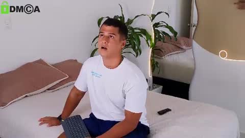 Marcus  Tatti  online show from June 13, 4:17 pm