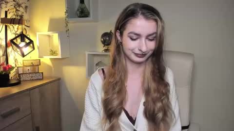 NINA online show from November 20, 7:07 am