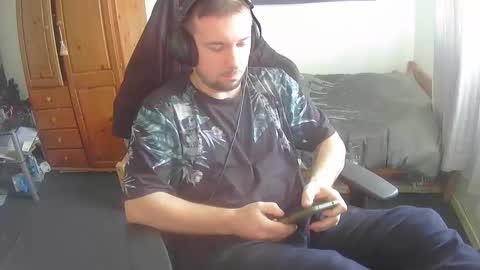 Snapshot of hot_big_dick9 chatting on September 11, 10:27 am hot_big_dick9 online show from September 11, 10:27 am