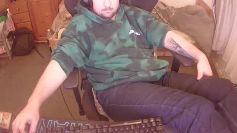 Snapshot of hot_big_dick9 chatting on October 3, 9:56 pm hot_big_dick9 online show from October 3, 9:56 pm