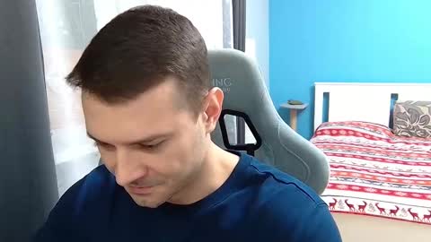 hot_cap_77 online show from January 10, 6:46 pm