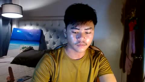 hot_emmanuel online show from April 4, 2:40 am