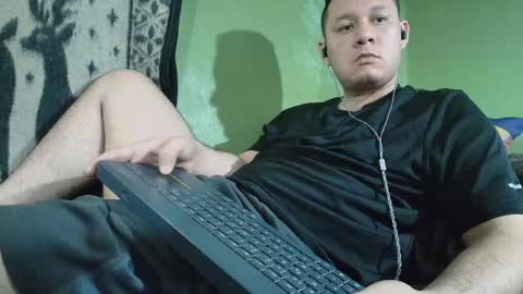 hot_guy36 online show from April 14, 6:11 pm