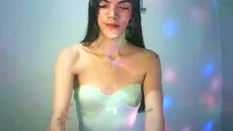hot_keysha online show from January 15, 1:31 pm