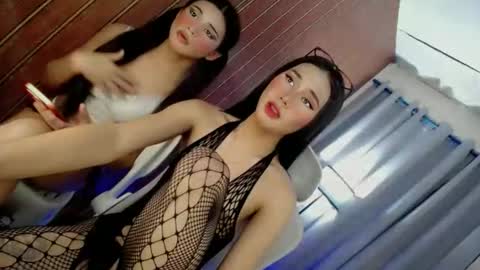 just call me laura online show from May 7, 8:15 pm