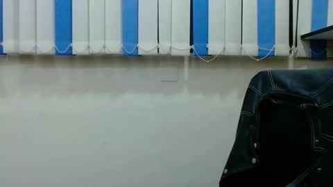 Linah online show from January 15, 6:06 pm