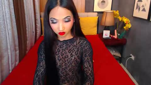Snapshot of hot_nikki69 chatting on February 25, 5:19 pm hot_nikki69 online show from February 25, 5:19 pm