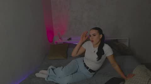 hot_oksi online show from April 13, 1:59 pm