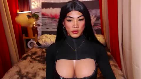 Julli Anna online show from November 10, 11:13 am