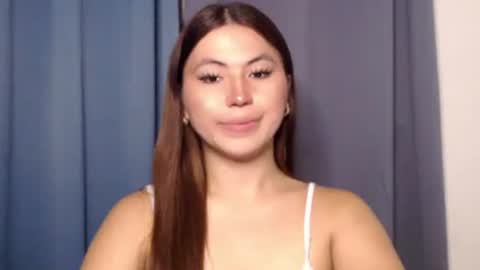 Nikki  online show from January 9, 4:12 pm