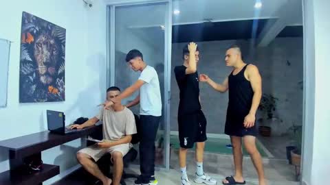 Vanesa Oliver and Andrew online show from September 15, 2:02 am