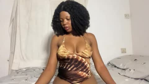 Stella online show from March 16, 10:58 pm