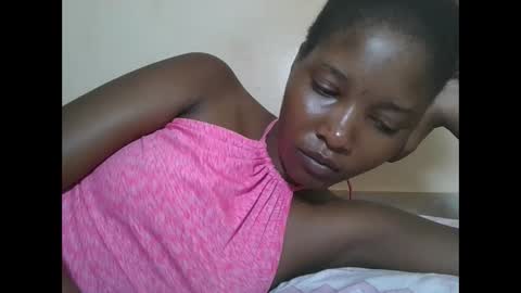 love online show from February 15, 8:07 pm