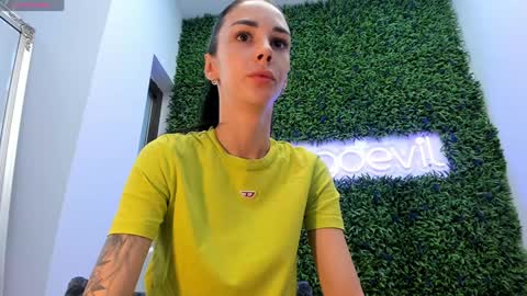 Snapshot of hotfallingdevil chatting on September 11, 11:22 am hotfallingdevil online show from September 11, 11:22 am