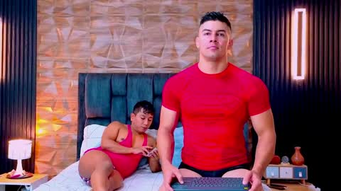 felipe  marcello online show from June 5, 2:00 pm