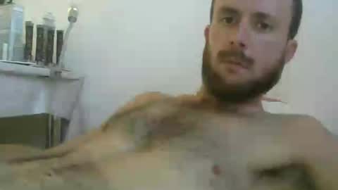 Le jardinier sexy online show from June 24, 7:10 pm
