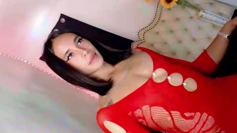 Snapshot of hotgirl_krisxx chatting on October 17, 7:01 am hotgirl_krisxx online show from October 17, 7:01 am
