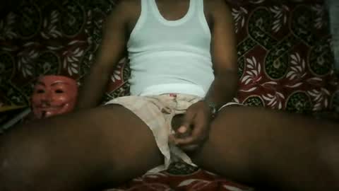hotguyy001 online show from July 7, 4:58 am