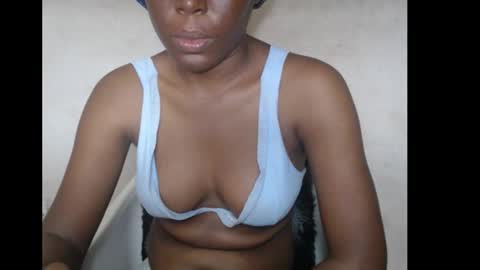 hotjessie0 online show from November 8, 7:22 am