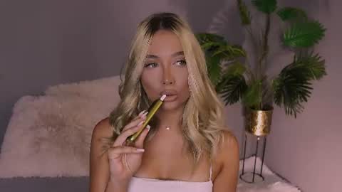 Maria online show from July 25, 6:33 am