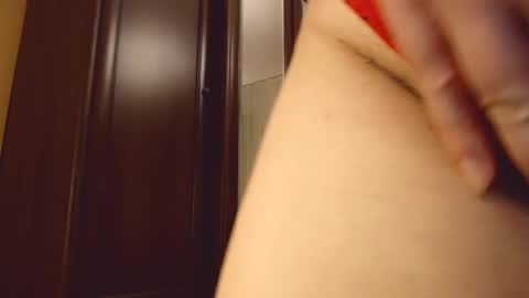 Angela online show from December 18, 8:47 pm