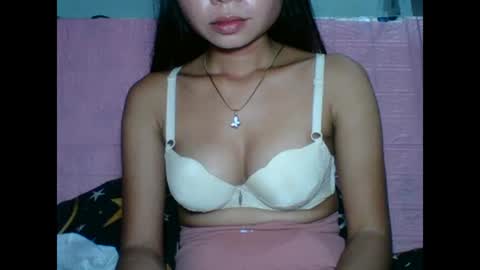 hotpink4u online show from January 29, 10:27 am