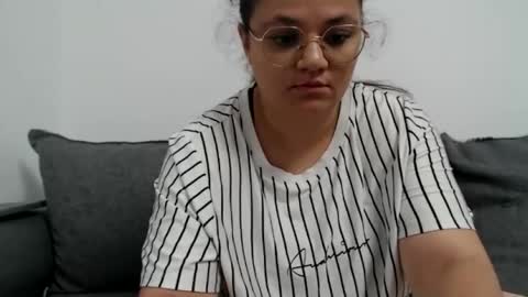 hotpussy4you23618 online show from June 12, 7:40 am