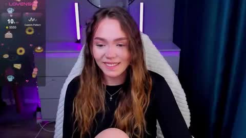 hello Im Eva online show from March 11, 1:36 pm