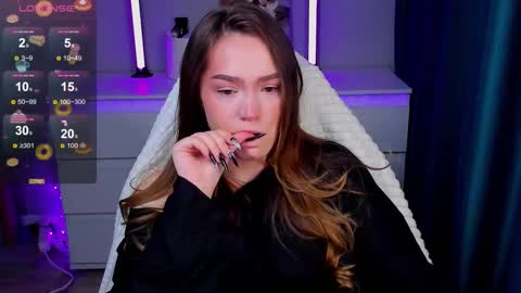 hello Im Eva online show from March 20, 5:29 pm