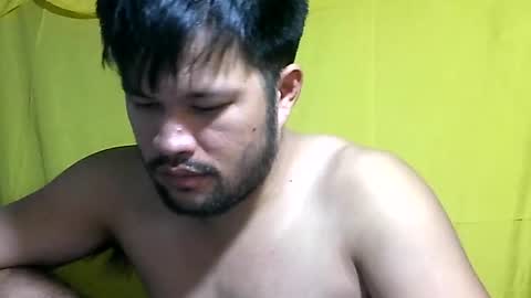 HottestPinoy32 online show from June 25, 4:09 am
