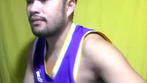 HottestPinoy32 online show from July 14, 11:26 am