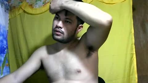 HottestPinoy32 online show from June 18, 9:14 am