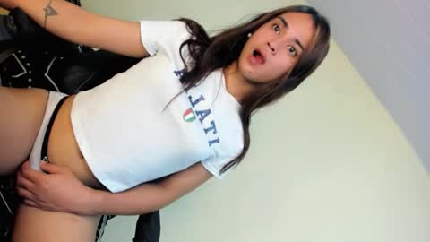 hottiekiraa online show from January 31, 8:06 pm