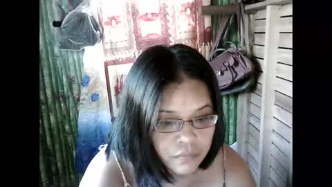hotty_babex online show from June 7, 6:40 am