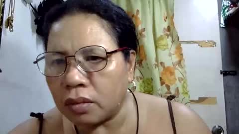 hottycrissy4u online show from June 8, 3:51 am