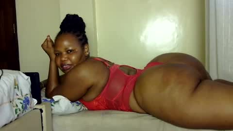 hotysquiter433224 online show from June 14, 5:53 am