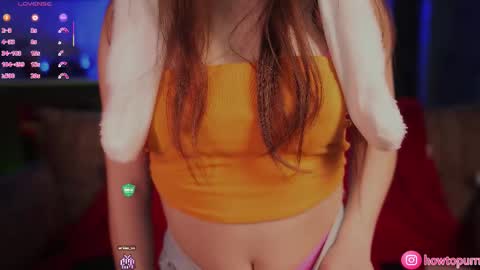 Mia online show from November 19, 5:45 pm