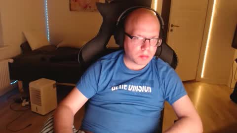 Christian online show from September 25, 9:33 pm