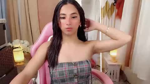 drea  online show from March 5, 4:34 am