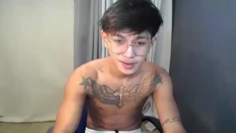 hugecockchristian online show from September 9, 7:52 am