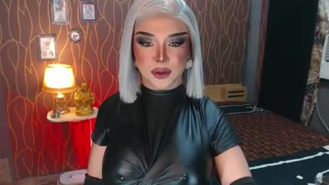 Christine online show from January 10, 7:47 am