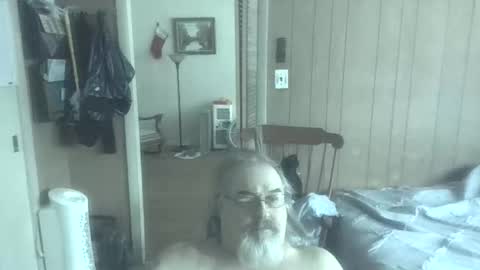 lonely huggy bear online show from February 26, 8:56 pm