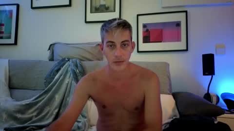 Hugo online show from September 22, 9:19 pm