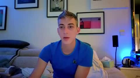 Hugo online show from November 30, 4:36 pm