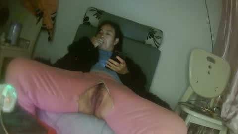 hujiajia520321431 online show from February 11, 10:02 pm