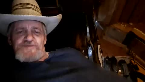 hung34u online show from January 21, 8:19 am