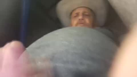 hung34u online show from December 4, 9:56 am